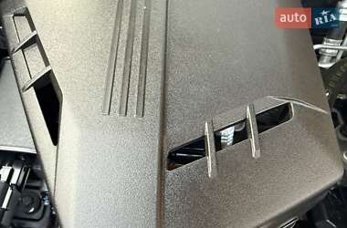 Внедорожник / Кроссовер Kia Niro 2019 в 