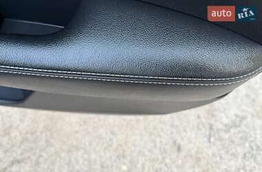 Внедорожник / Кроссовер Kia Niro 2019 в 