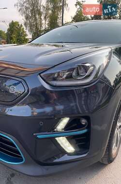 Позашляховик / Кросовер Kia Niro 2021 в 