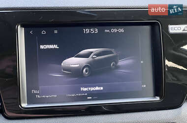 Внедорожник / Кроссовер Kia Niro 2020 в 