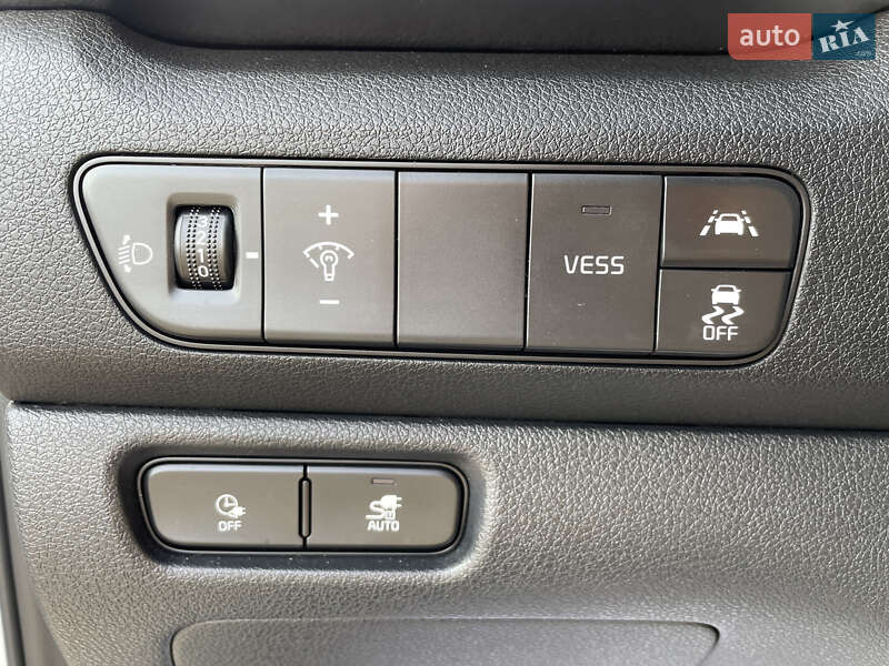 Внедорожник / Кроссовер Kia Niro 2021 в Львове