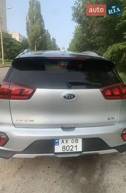 Внедорожник / Кроссовер Kia Niro 2020 в 