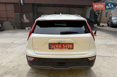 Внедорожник / Кроссовер Kia Niro 2023 в 