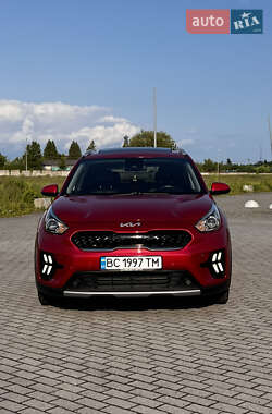 Позашляховик / Кросовер Kia Niro 2021 в Львові