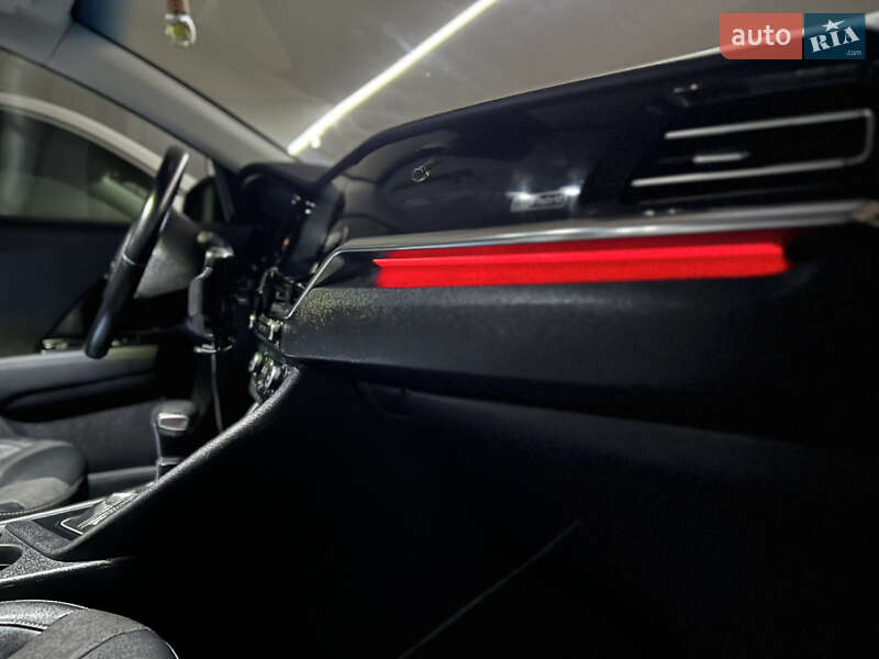 Внедорожник / Кроссовер Kia Niro 2021 в Львове