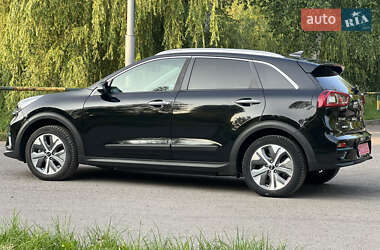 Внедорожник / Кроссовер Kia Niro 2020 в 