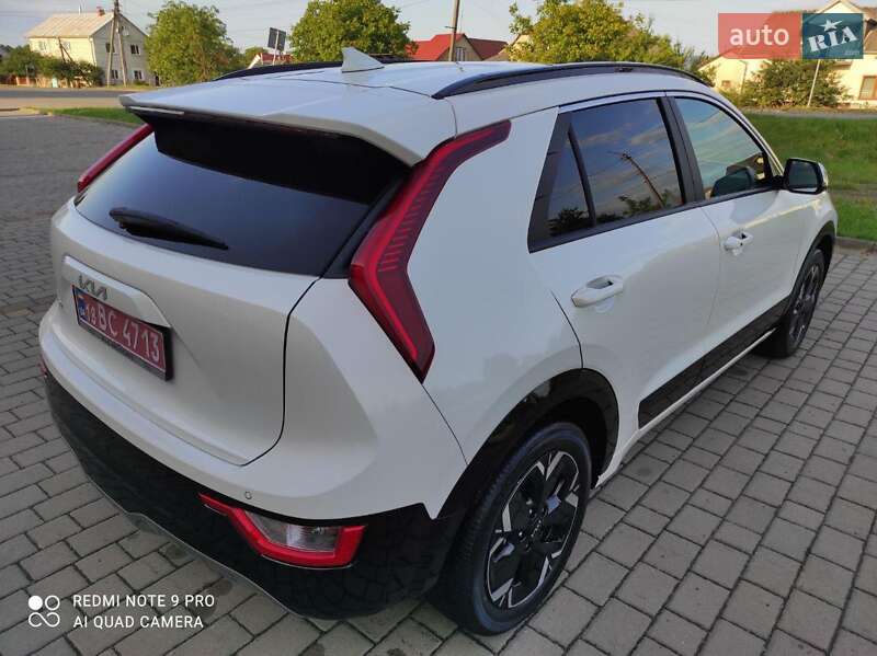Позашляховик / Кросовер Kia Niro 2023 в Бродах