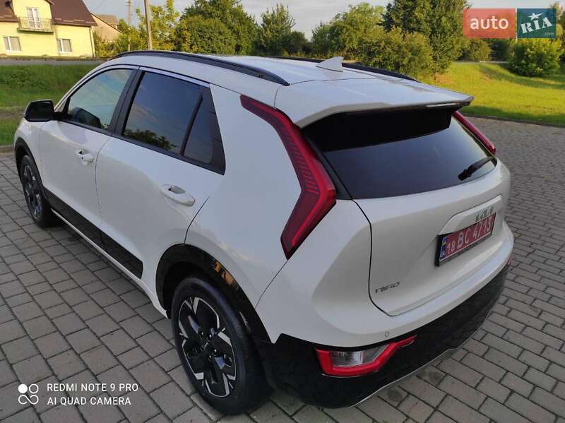 Позашляховик / Кросовер Kia Niro 2023 в Бродах