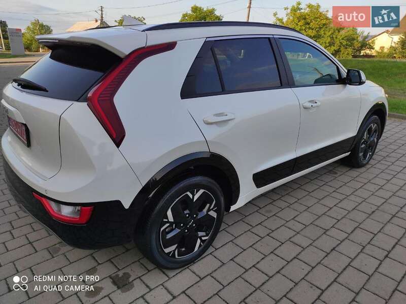 Позашляховик / Кросовер Kia Niro 2023 в Бродах