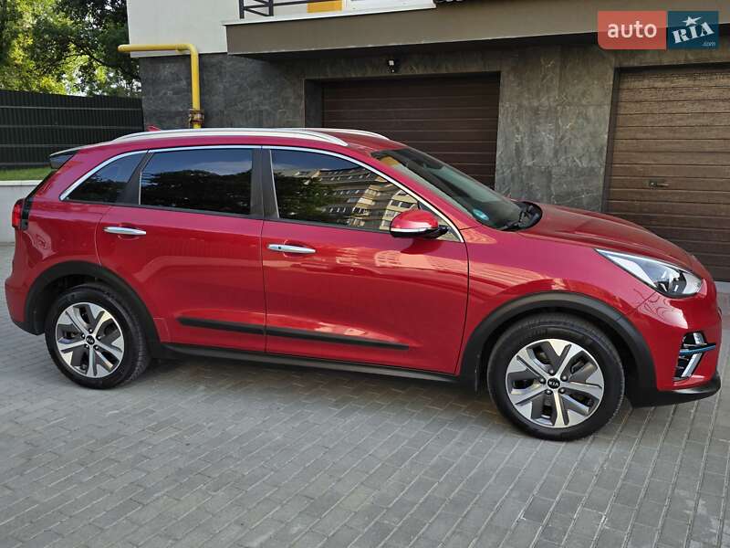 Позашляховик / Кросовер Kia Niro 2020 в Тернополі
