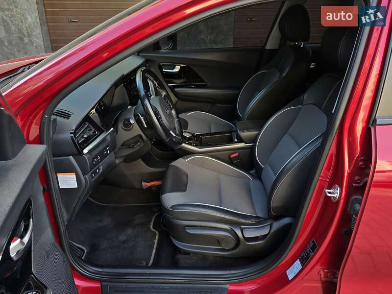 Позашляховик / Кросовер Kia Niro 2020 в Тернополі