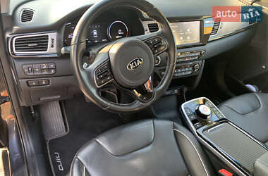 Позашляховик / Кросовер Kia Niro 2019 в 