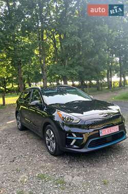 Позашляховик / Кросовер Kia Niro 2022 в Івано-Франківську