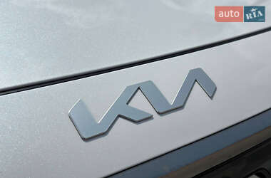 Внедорожник / Кроссовер Kia Niro 2023 в 
