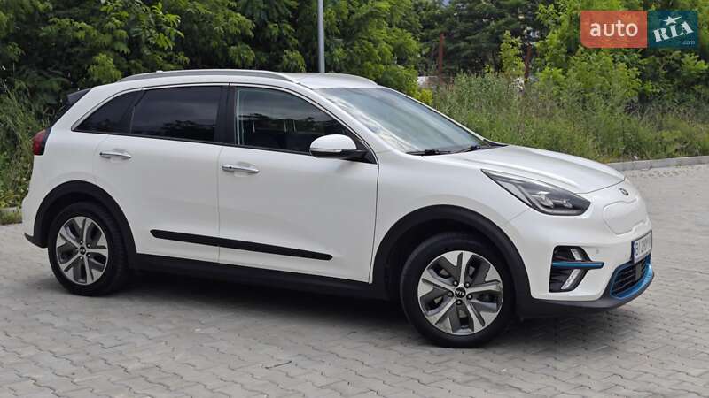 Позашляховик / Кросовер Kia Niro 2019 в Полтаві фото 7 Позашляховик / Кросовер Kia Niro 2019 в Полтаві