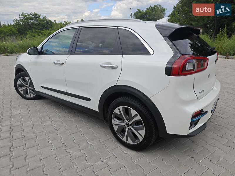 Позашляховик / Кросовер Kia Niro 2019 в Полтаві фото 27 Позашляховик / Кросовер Kia Niro 2019 в Полтаві