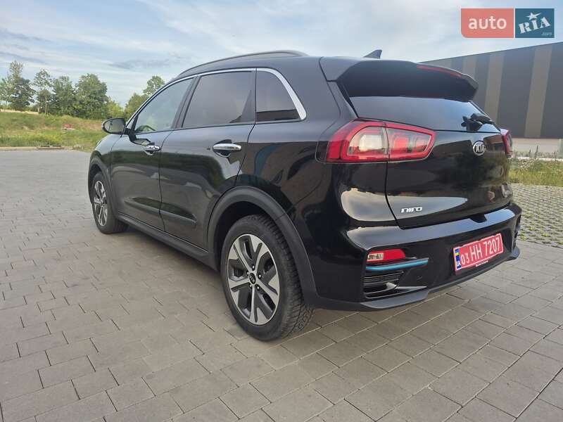 Позашляховик / Кросовер Kia Niro 2019 в Хмельницькому