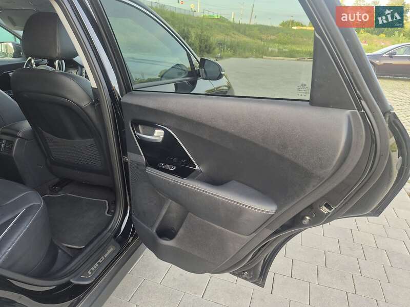 Позашляховик / Кросовер Kia Niro 2019 в Хмельницькому