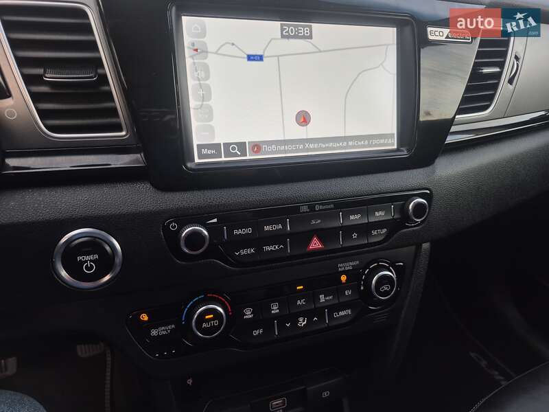 Позашляховик / Кросовер Kia Niro 2019 в Хмельницькому