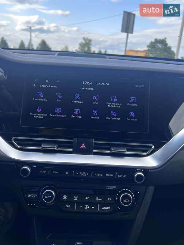 Внедорожник / Кроссовер Kia Niro 2021 в Луцке фото 7 Внедорожник / Кроссовер Kia Niro 2021 в Луцке