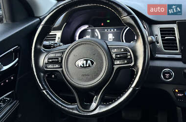 Позашляховик / Кросовер Kia Niro 2019 в 
