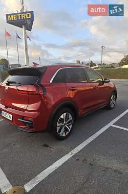 Внедорожник / Кроссовер Kia Niro 2020 в 