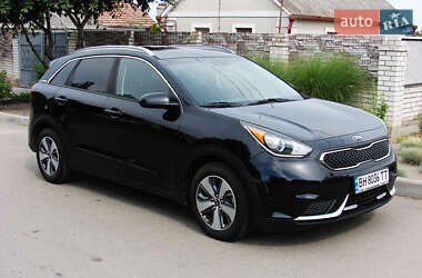 Внедорожник / Кроссовер Kia Niro 2017 в Одессе