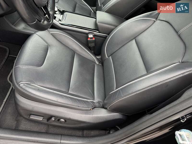 Внедорожник / Кроссовер Kia Niro 2019 в Киеве