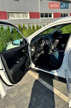 Позашляховик / Кросовер Kia Niro 2021 в 