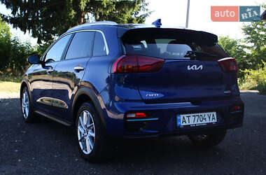 Позашляховик / Кросовер Kia Niro 2021 в 