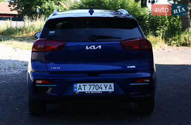 Позашляховик / Кросовер Kia Niro 2021 в 