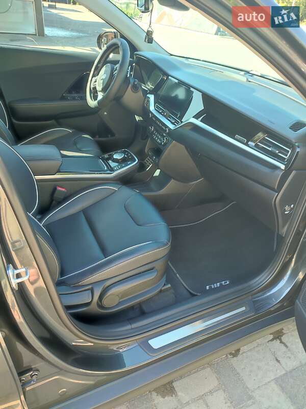 Внедорожник / Кроссовер Kia Niro 2020 в Ровно фото 52 Внедорожник / Кроссовер Kia Niro 2020 в Ровно