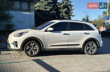 Позашляховик / Кросовер Kia Niro 2021 в Дніпрі
