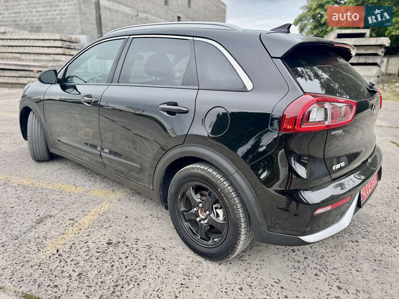 Внедорожник / Кроссовер Kia Niro 2018 в Киеве