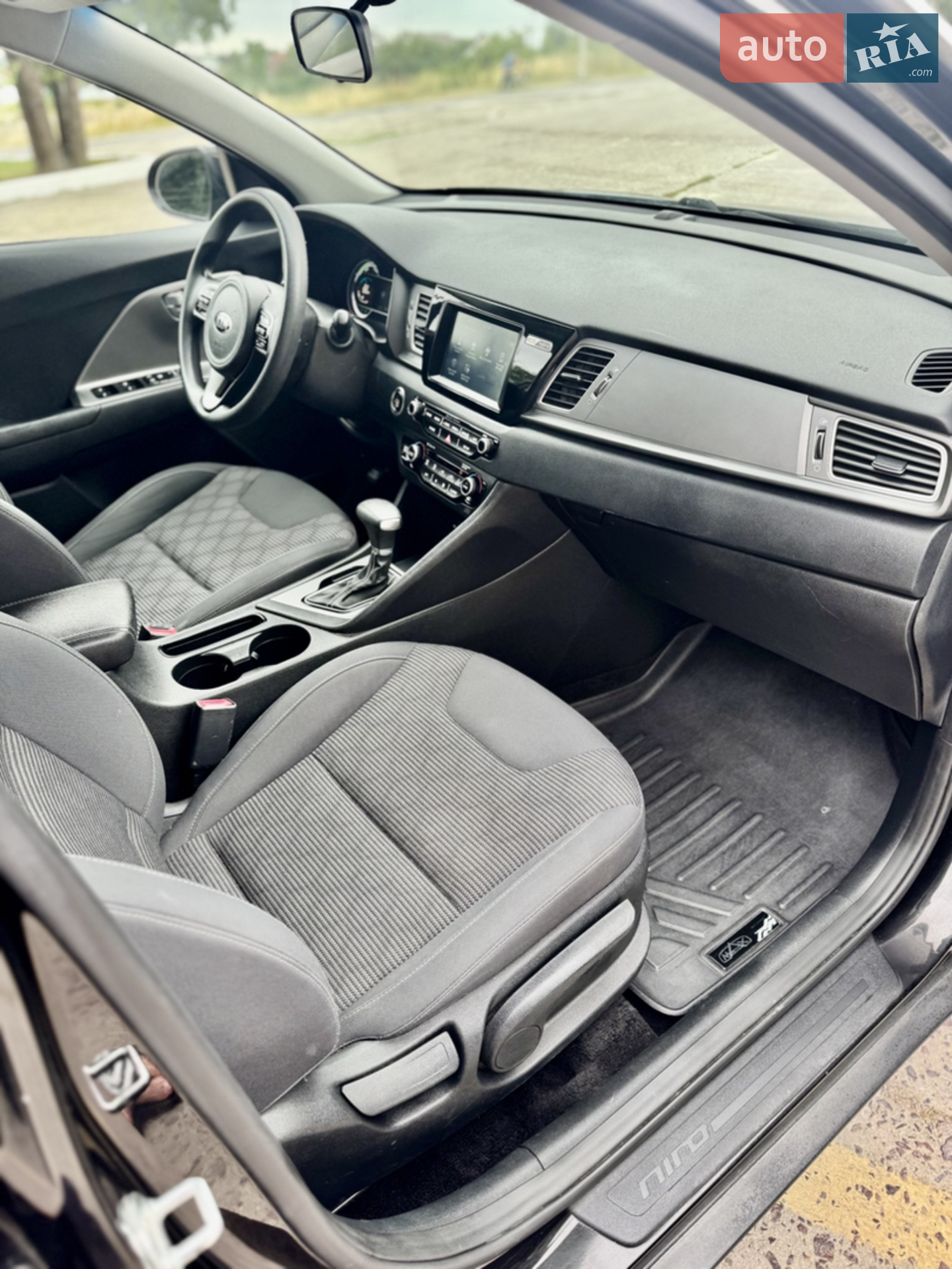 2018 Kia Niro - мініатюра 38