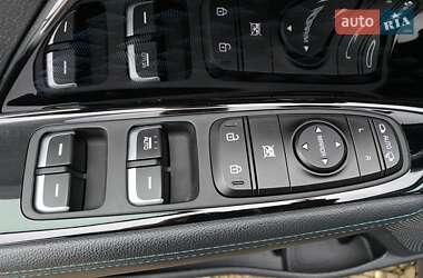 Внедорожник / Кроссовер Kia Niro 2020 в 