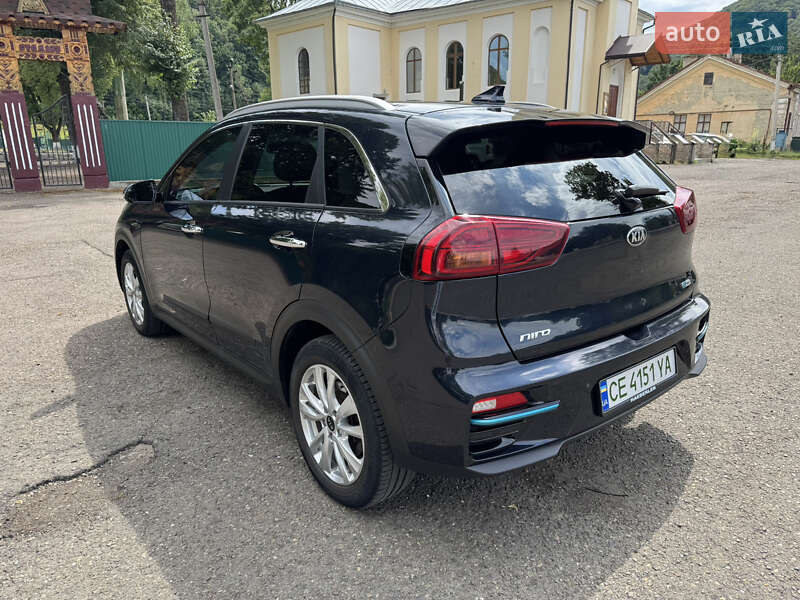 Внедорожник / Кроссовер Kia Niro 2020 в Черновцах