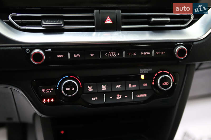 Позашляховик / Кросовер Kia Niro 2022 в Дрогобичі