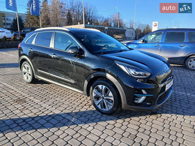 Внедорожник / Кроссовер Kia Niro 2019 в Яремче