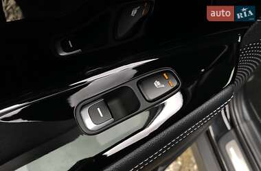 Позашляховик / Кросовер Kia Niro 2021 в 