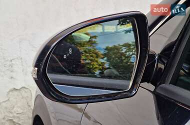 Внедорожник / Кроссовер Kia Niro 2019 в 