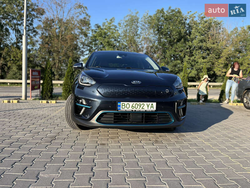 Внедорожник / Кроссовер Kia Niro 2019 в Тернополе