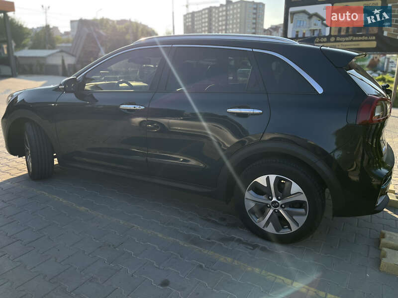 Внедорожник / Кроссовер Kia Niro 2019 в Тернополе