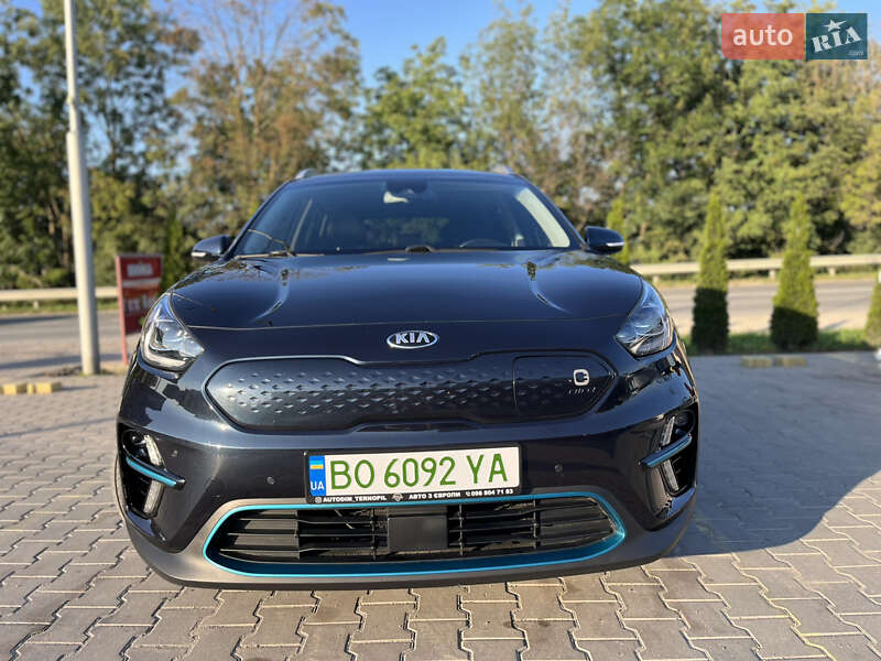 Внедорожник / Кроссовер Kia Niro 2019 в Тернополе