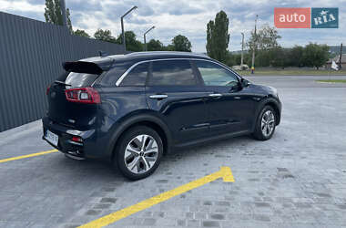 Позашляховик / Кросовер Kia Niro 2019 в 
