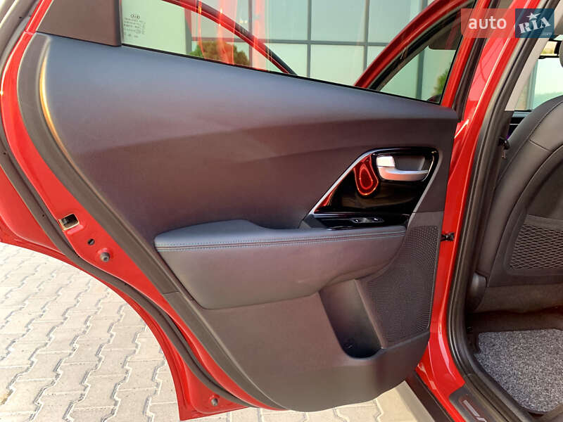 Внедорожник / Кроссовер Kia Niro 2021 в Тернополе