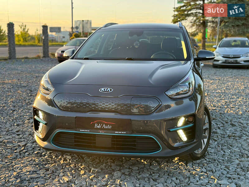 Внедорожник / Кроссовер Kia Niro 2019 в Нетешине