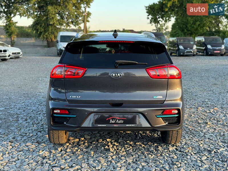 Внедорожник / Кроссовер Kia Niro 2019 в Нетешине