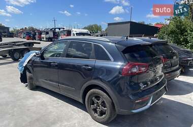 Позашляховик / Кросовер Kia Niro 2018 в Львові