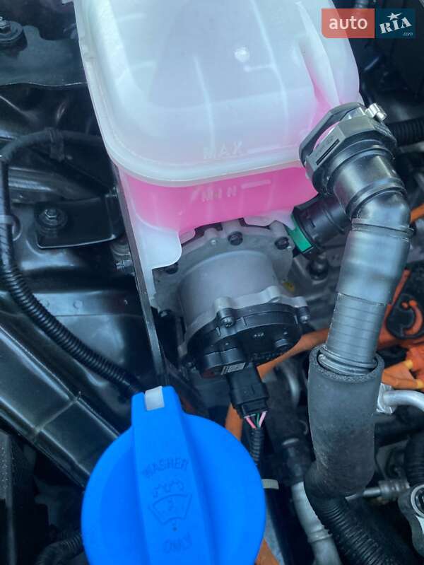 Внедорожник / Кроссовер Kia Niro 2023 в Одессе